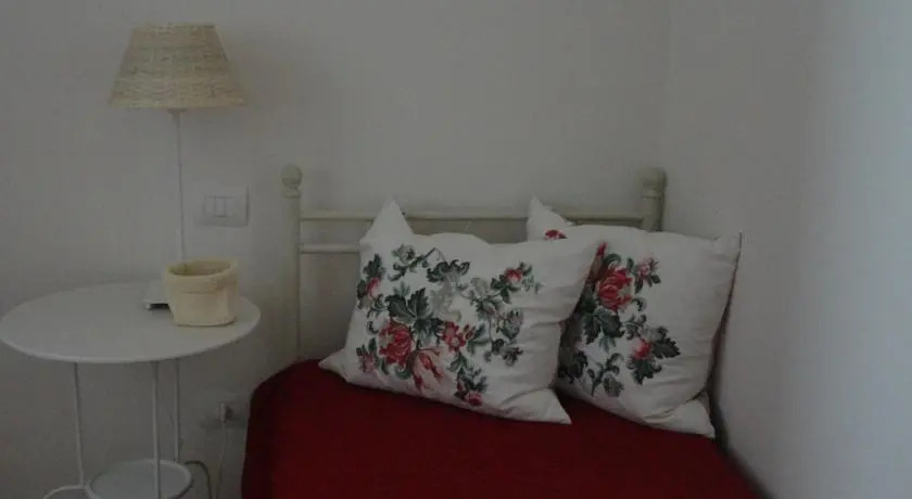 Golgi Apartment