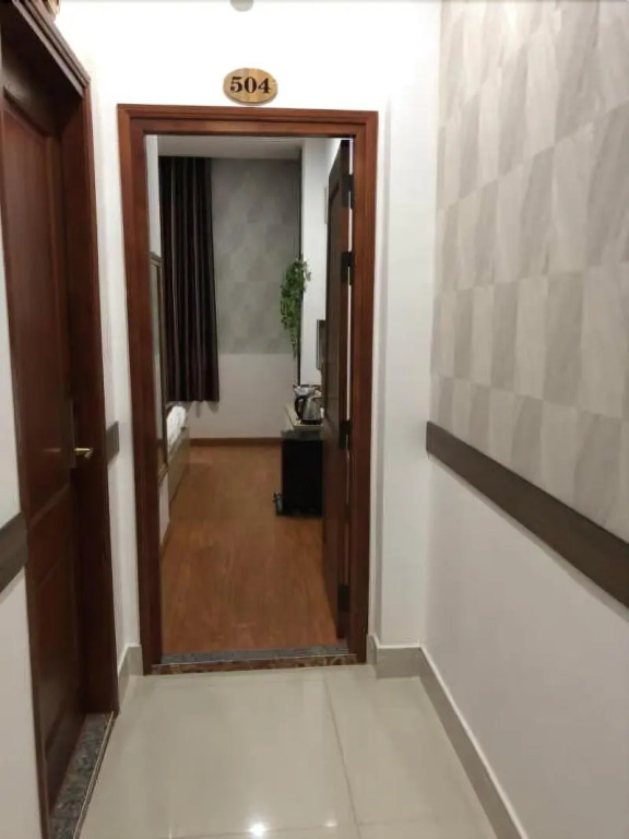 Phi Long Hotel