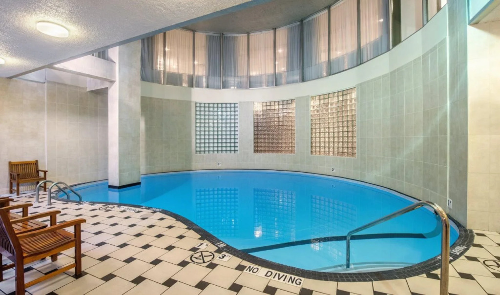 Holiday Inn & Suites Vancouver Downtown by IHG