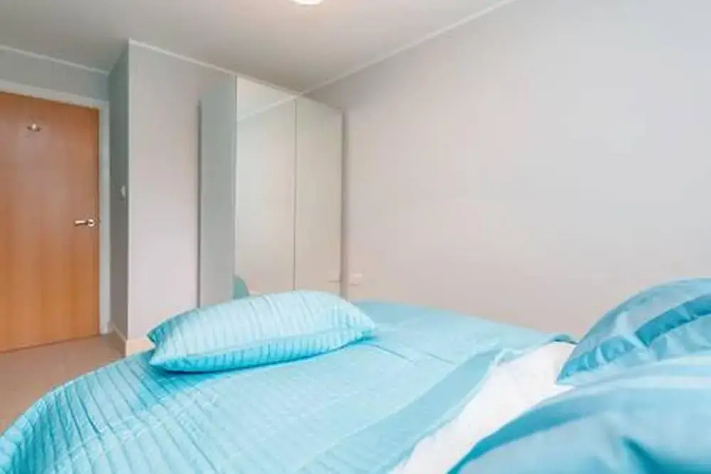 Morton Close Apartment