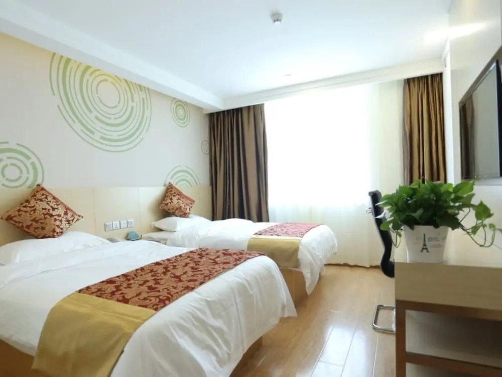 Tianjin Yuetan Hotel