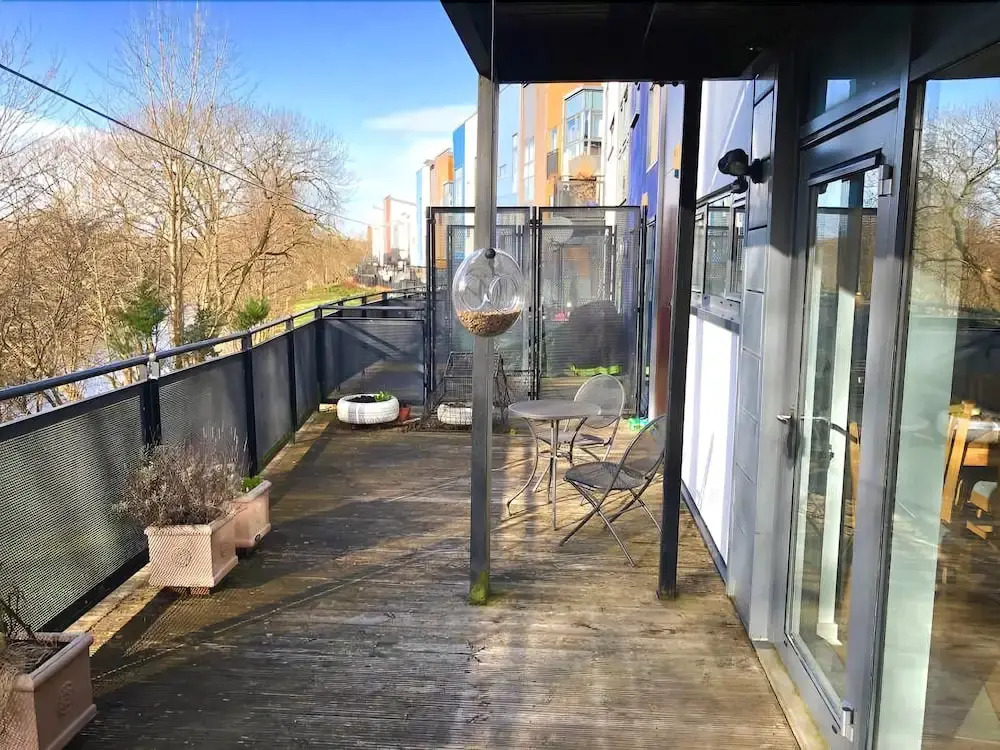 Canal View Apartment