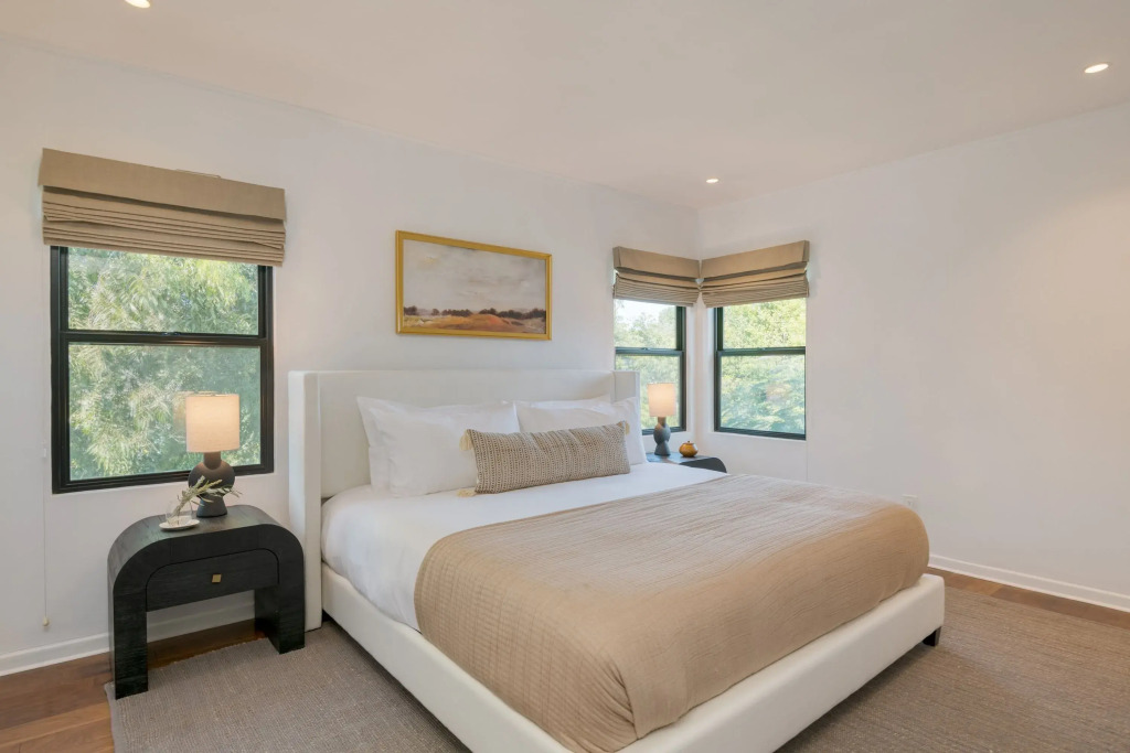 Silver Screen by Avantstay Luxe Backyard Escape