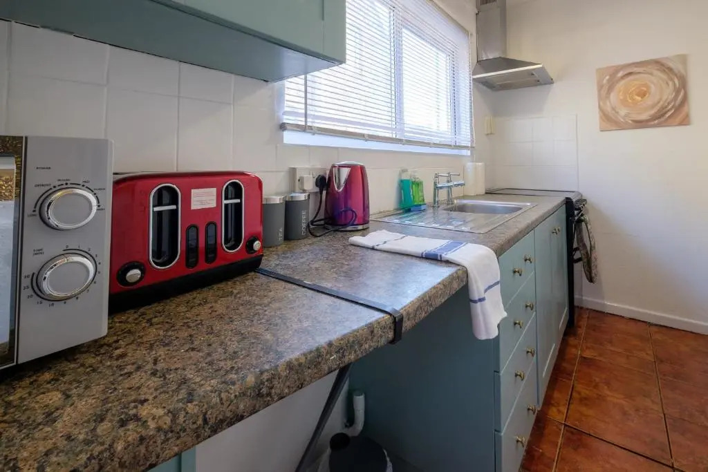 Step Free Access Apt for 6 Parking 2 Mins Town