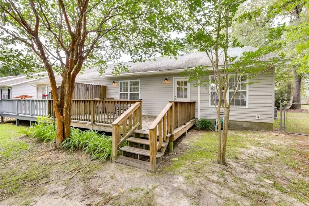 Tranquil Thomasville Retreat w/ Deck + Dining Area