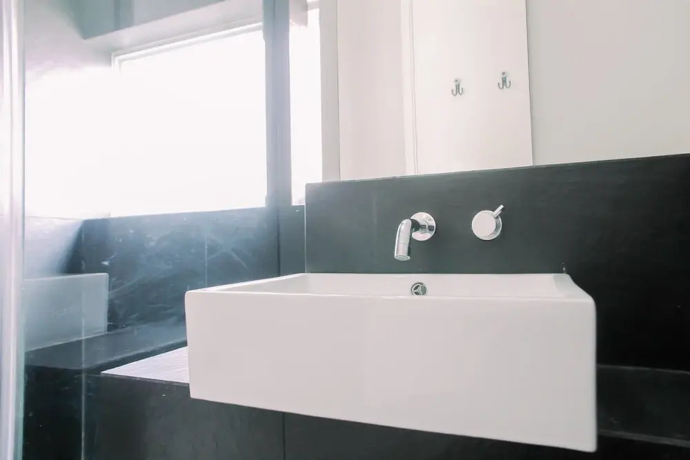3BR Apartment at 1 Park Residences with Private Lift