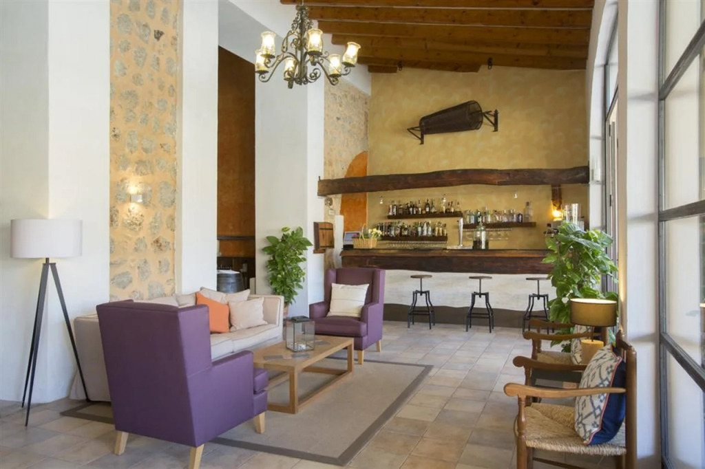 Hotel Cal Bisbe