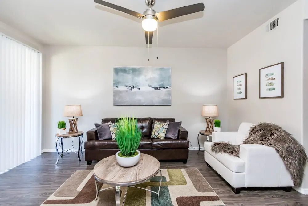 Executive 3 BR King, Close to Kierland & TPC w Parking 1025