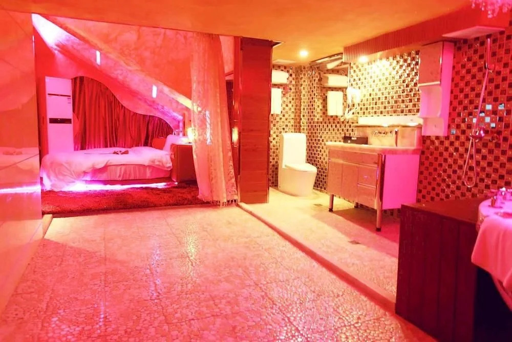 Hangzhou Jade Theme Hotel