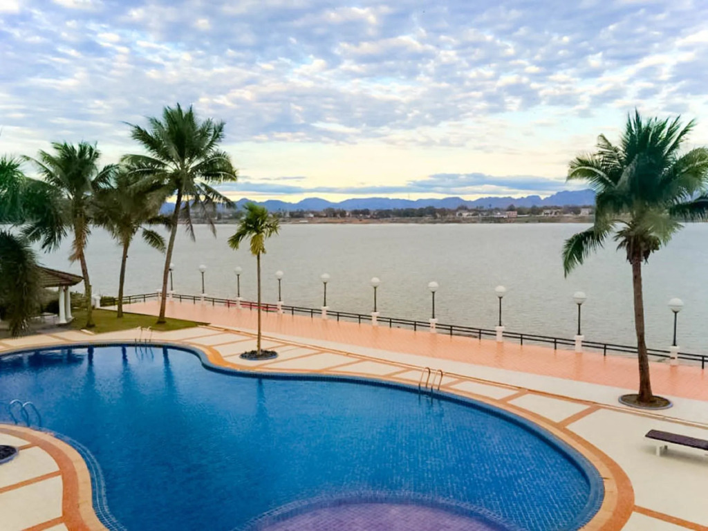 Fortune River View Hotel Nakhon Phanom