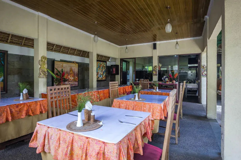 RedDoorz Plus @ Tjampuhan Ubud