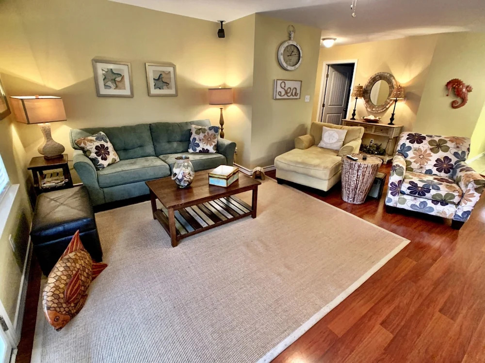 Looney Dunes - 3 Br Home