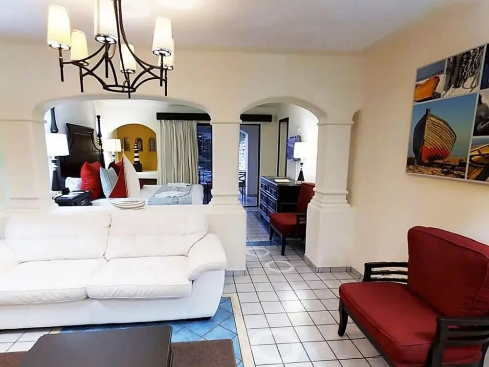 Beautiful Studio JR Suite in Downtown Cabo
