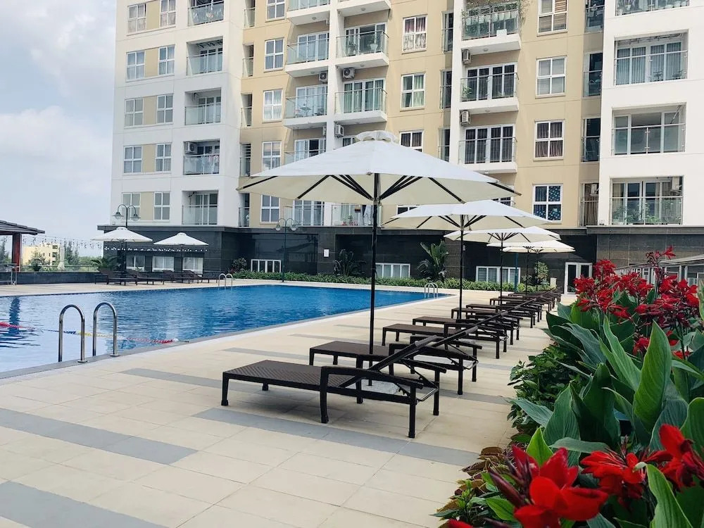 New Life Condotel