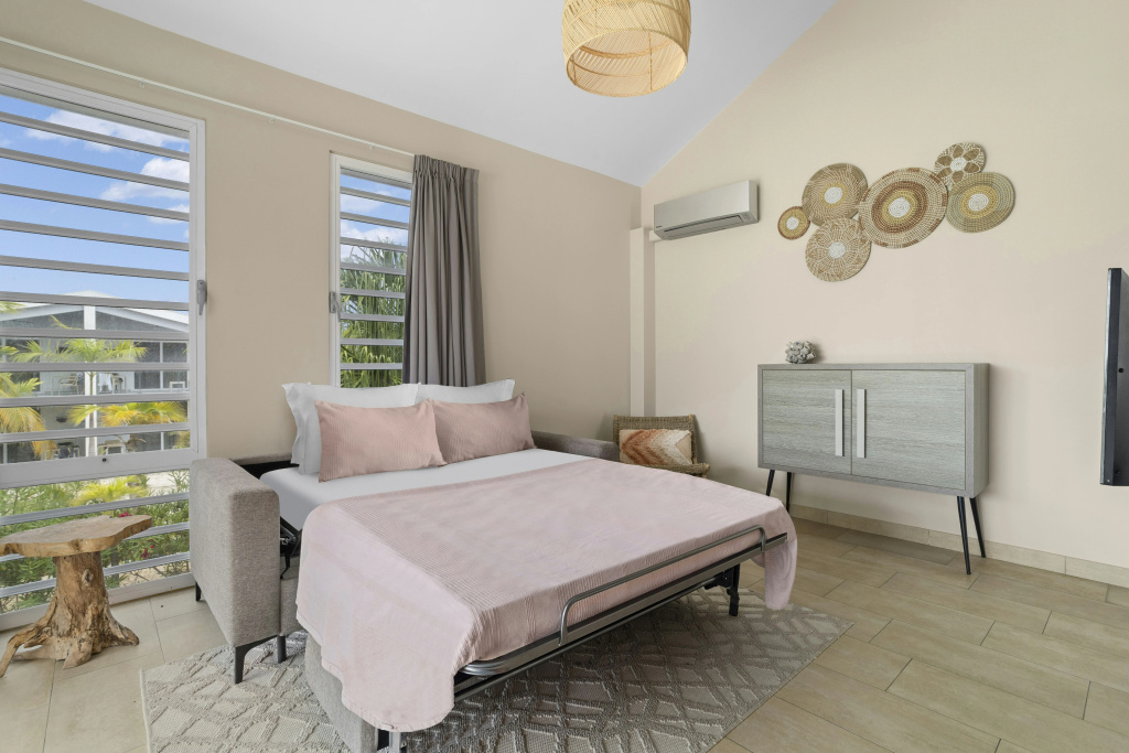 Delfins Residences