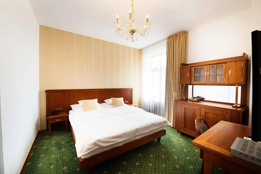 Hotel Slávie Pelhřimov