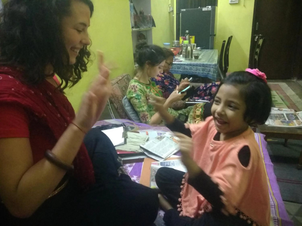 Nadya Homestay For Female & family