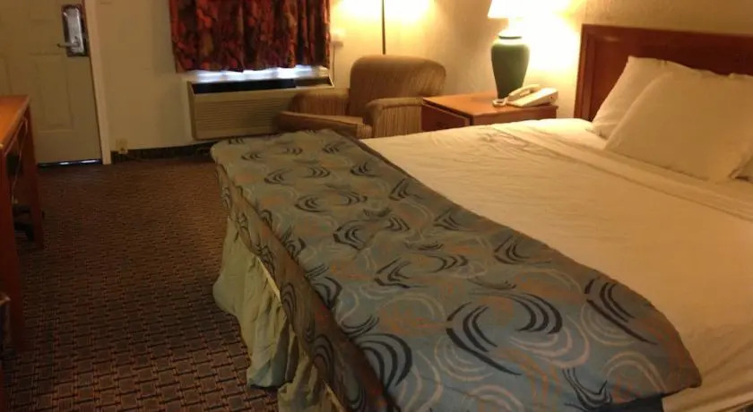 Days Inn Brookshire