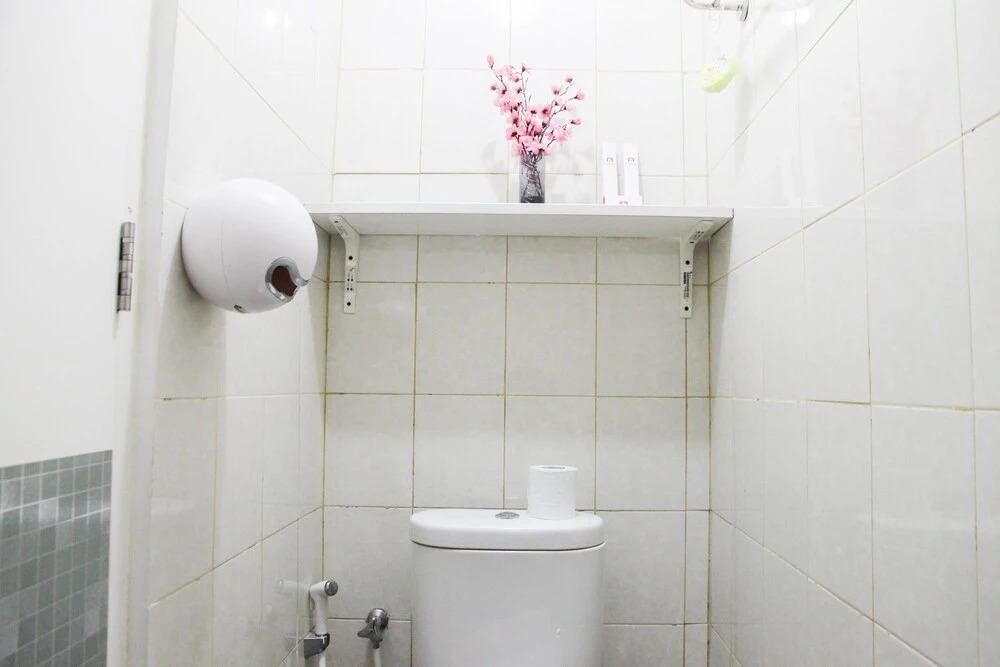 Simply And Tidy Studio Room Poris 88 Apartment
