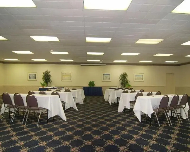 Dominion Inn and Suites