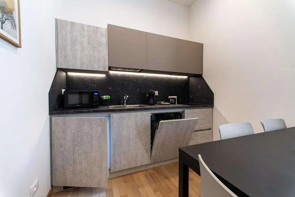 House of Bruno Apartments - NO Reception