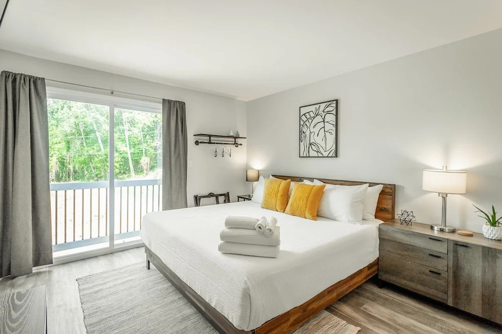 The Lodge at Lookout Mountain