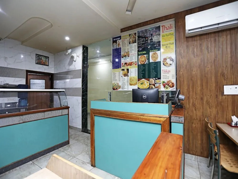 OYO 17408 Scindia Resorts And Hotels