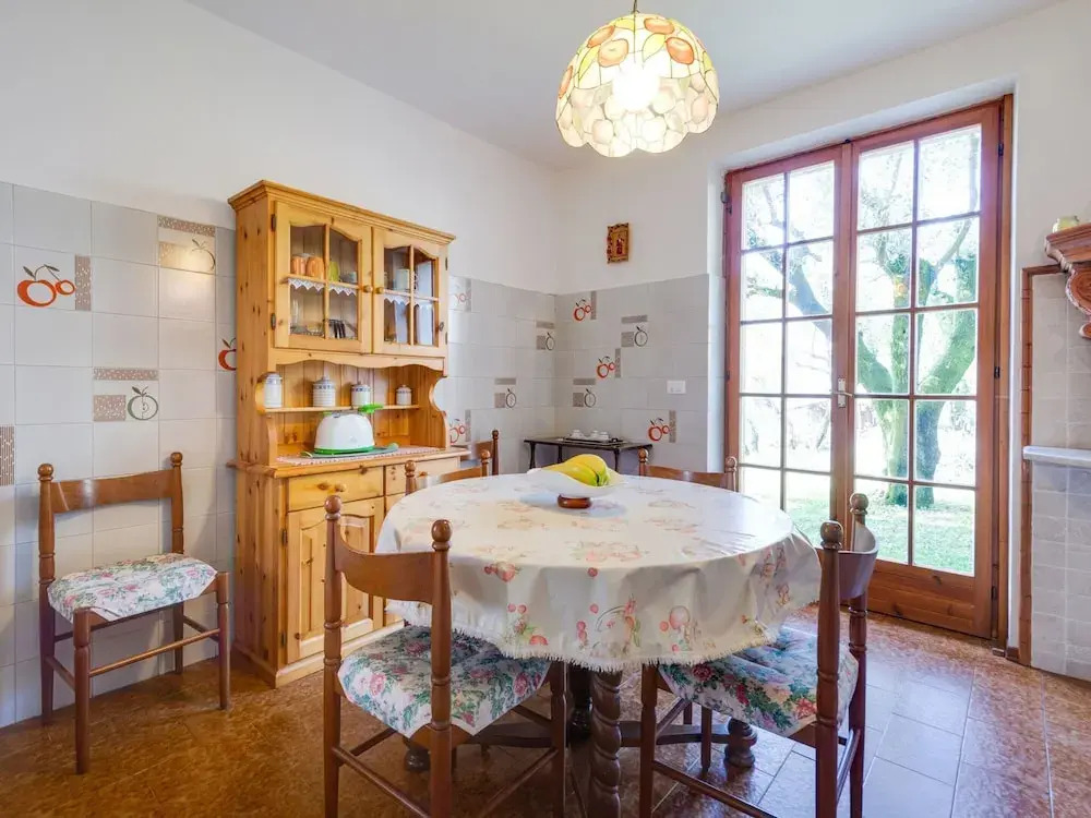 Modern Holiday Home in Marciaga With Garden