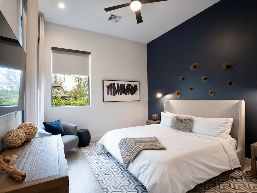 Black Urchin Boutique Resort