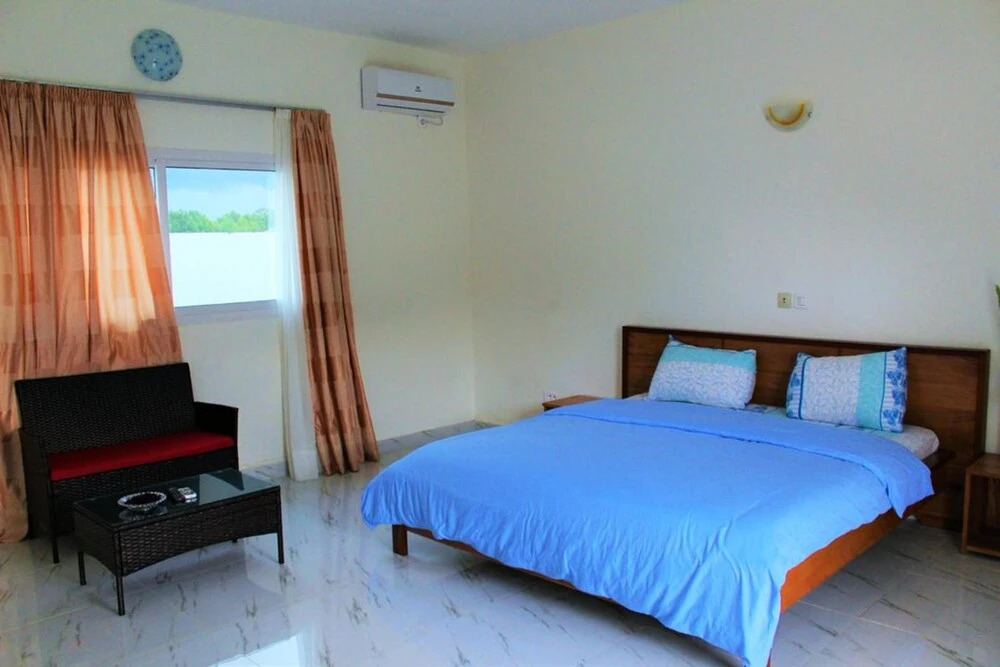 Select Lodge
