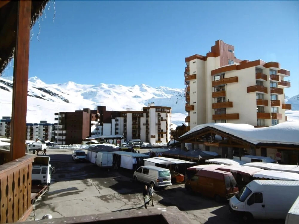 big appartment on 2 levels with 5 bedrooms Apartment 5 agence la cime