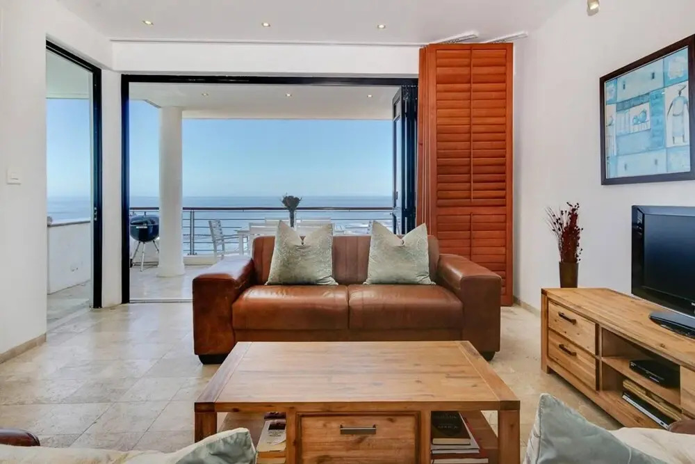 Secure Apartment in Camps Bay With Private Pool and Ocean Views Bali C