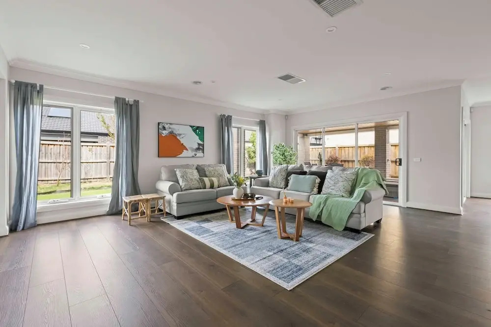 StayAU Contemporary 5BRM Families Home Point Cook