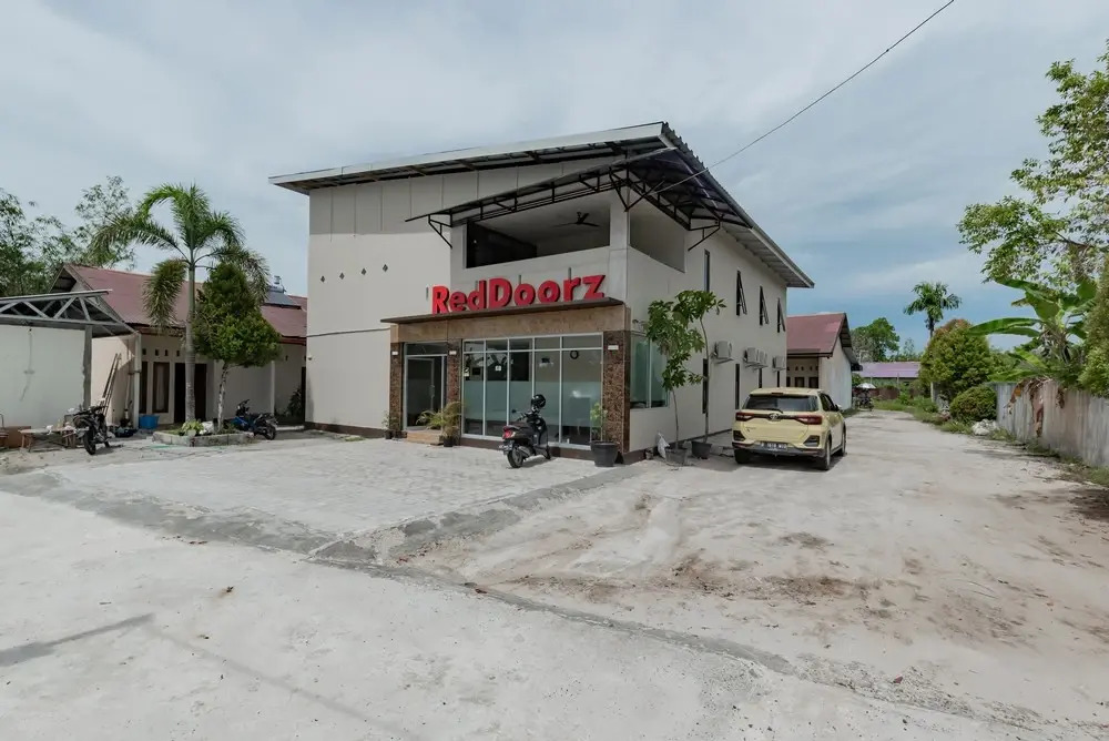 Urbanview Hotel Diamond Malai Permata near Universitas Palangkaraya by RedDoorz