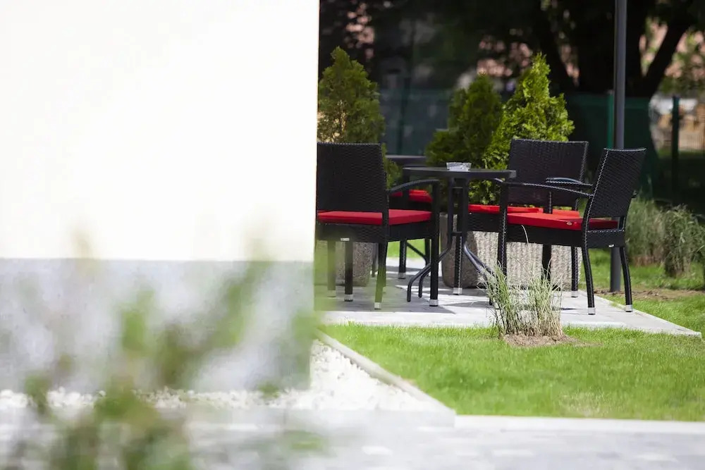 Razingar Apartments