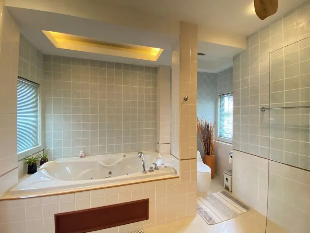 Tropical 6 Bedroom Villa Sanctuary