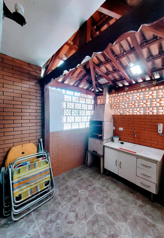 Apartamento Ubatuba 150m do mar Maranduba