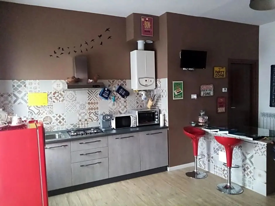 Emmanueli65 fronte clinica per 5 matrimoniale 2 singoli 1 divano letto