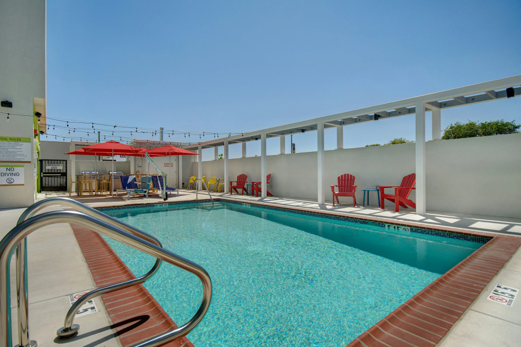 Home2 Suites By Hilton Garden Grove