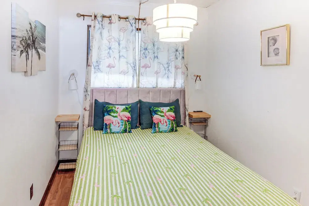 Pool, Spa & Dining: Beach Condo in Hilton Head!