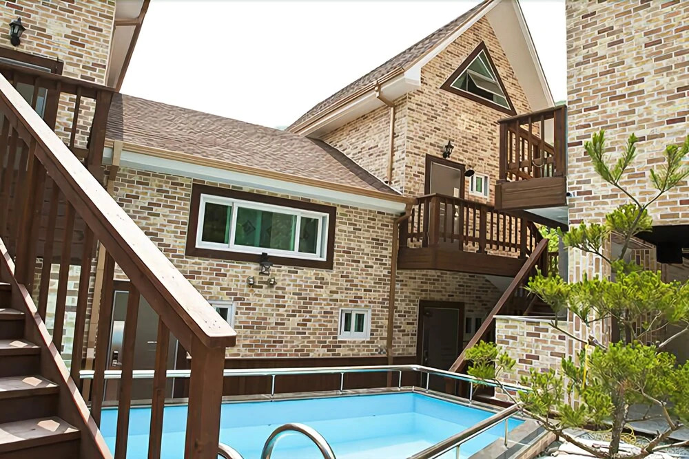 Ulsan Edelweiss Pension