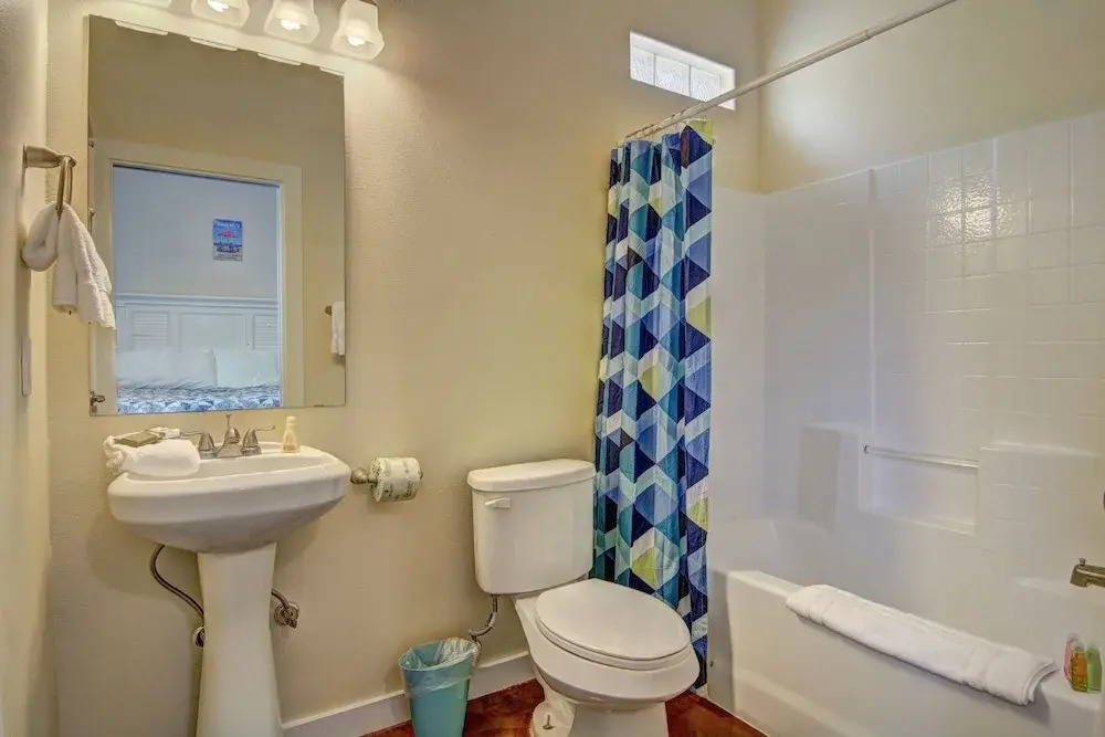 Sun Castle Pb221 3 Bedrooms 3 Bathrooms Condo