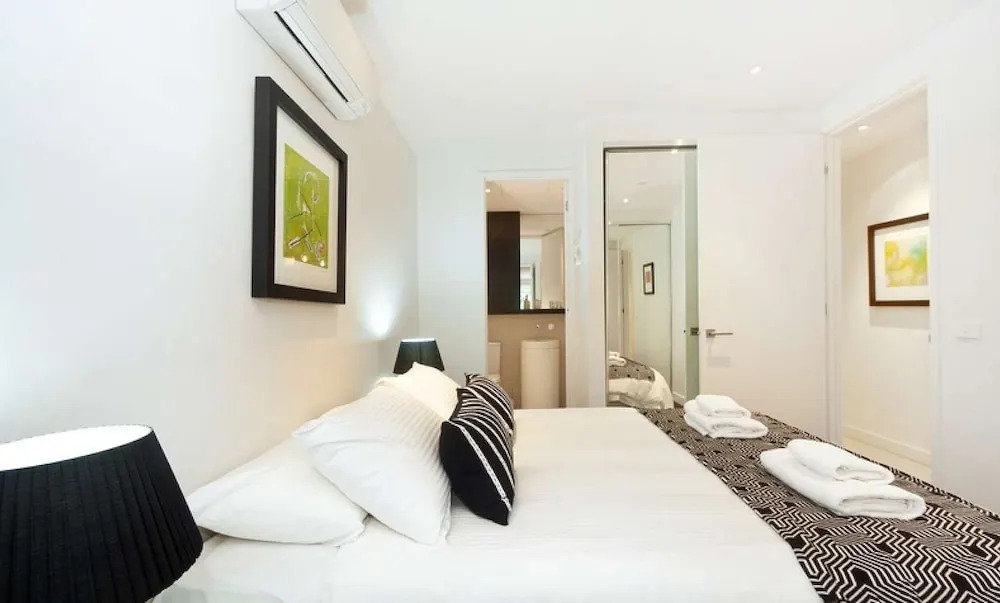 Smart Modern St Kilda