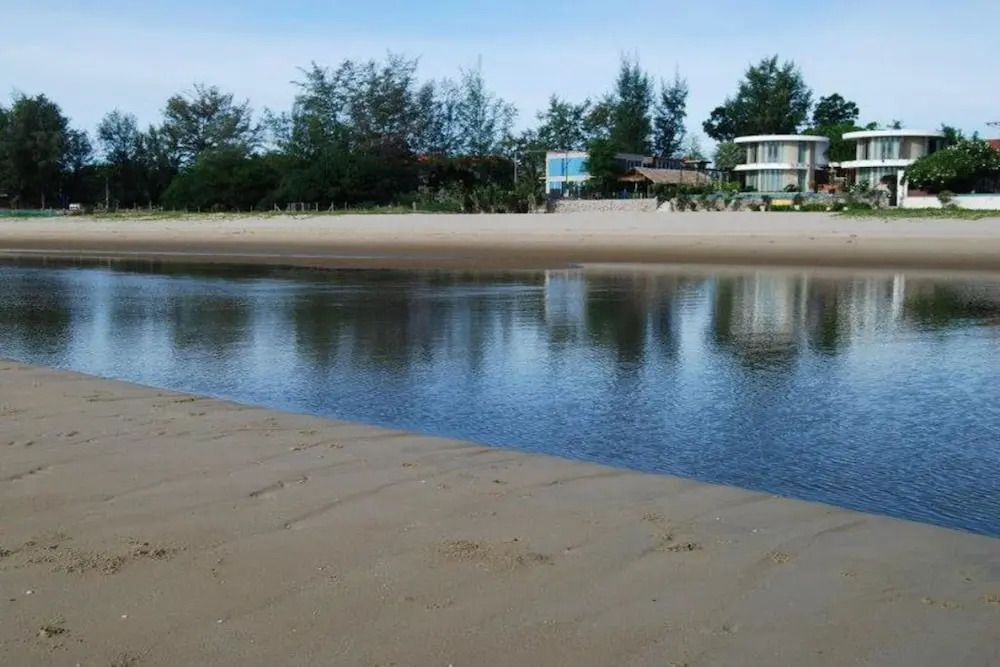 Papa Monkey Resort