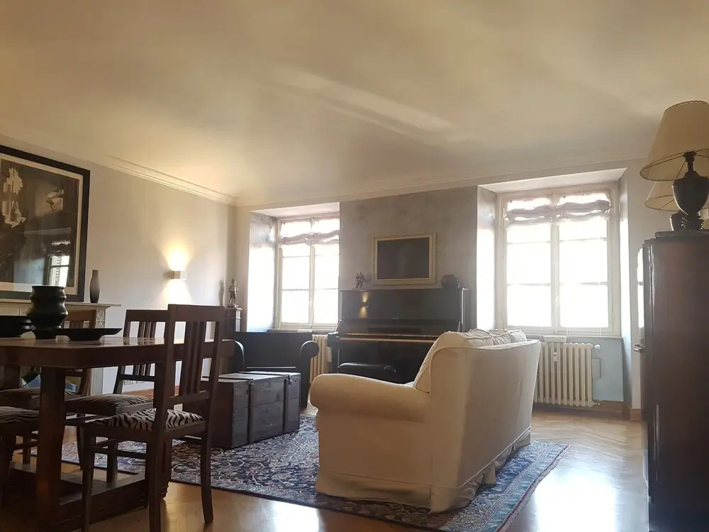 Casa Moore
