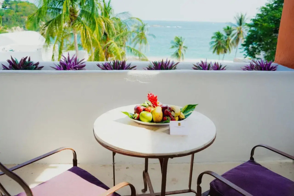 Camino Real Zaashila Huatulco