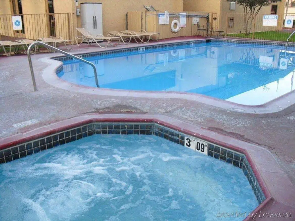 Homegate Studios & Suites San Antonio Medical Center