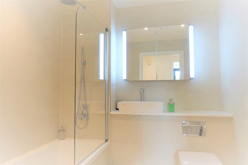 Twickenham Gateway by Vantage Apartments