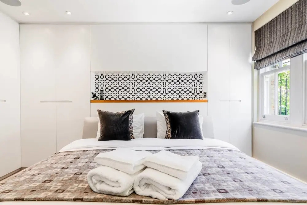 Luxury 3BR Home in Heart of Paddington, 6 Guests