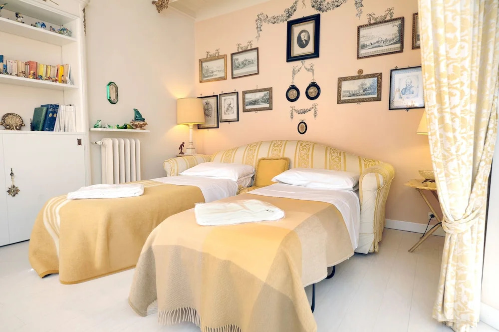 Imperial Negresco - 5 Stars Holiday House